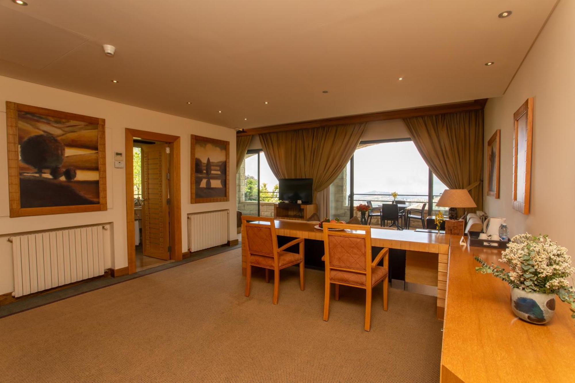 Terre Brune Hotel Mzaar Kfardebian Ruang foto