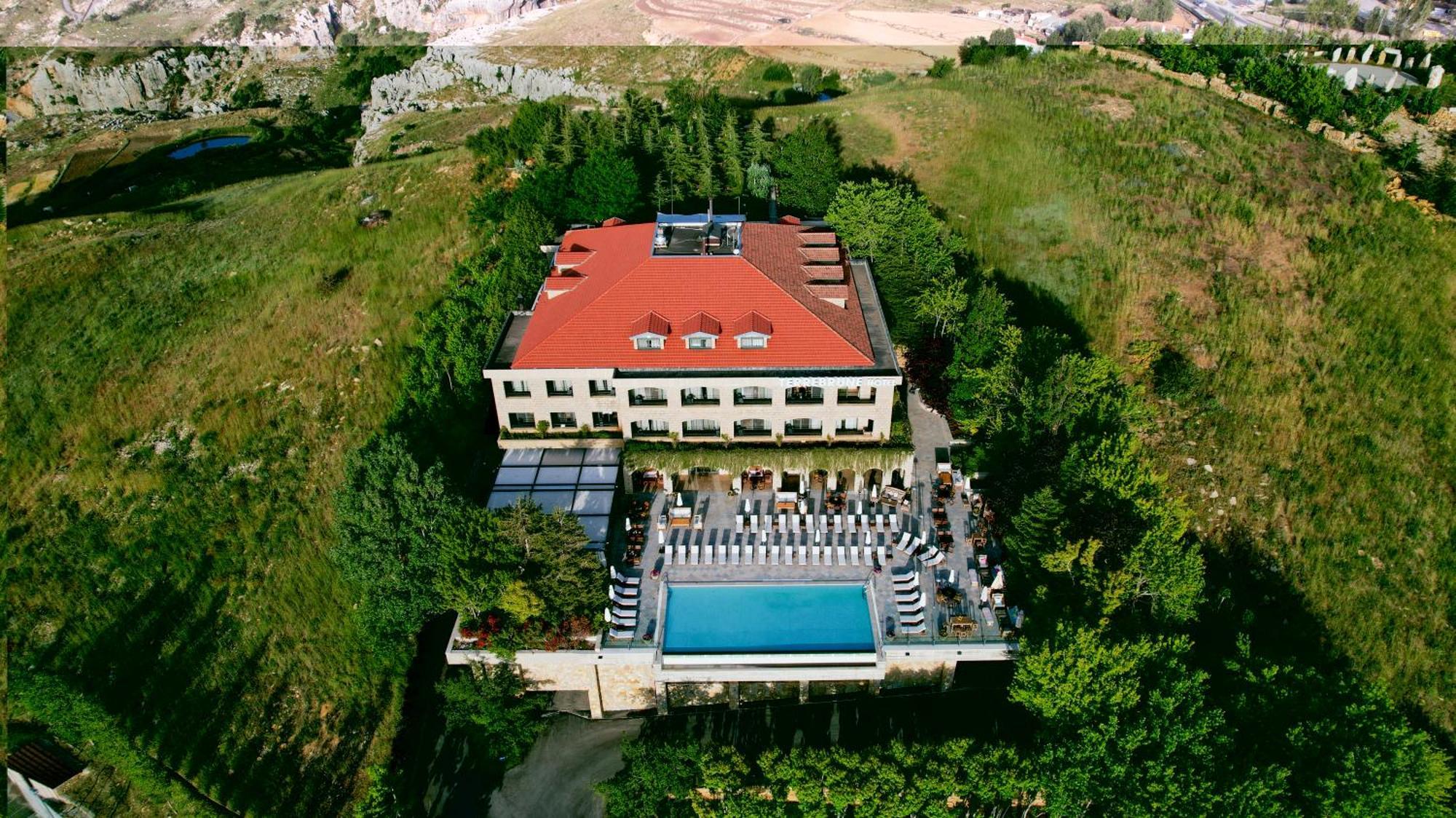 Terre Brune Hotel Mzaar Kfardebian Bagian luar foto